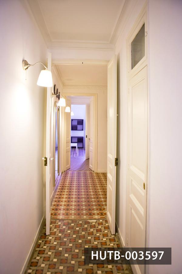 Big Apartment Barcelona Gran Via Buitenkant foto